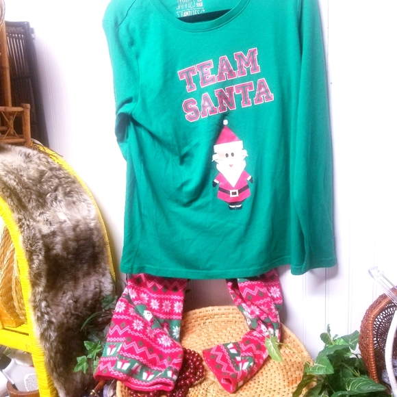 Jammies for the Families Other - Jammies for Familie Christmas PJ Set Top M Pants S